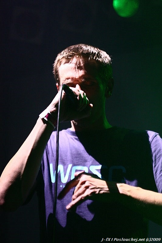 koncert: WWW - KŘEST CD - Úterý 12. 5. 2009